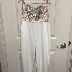 Off the shoulder sleeveless sequined jumpsuit/Large/White